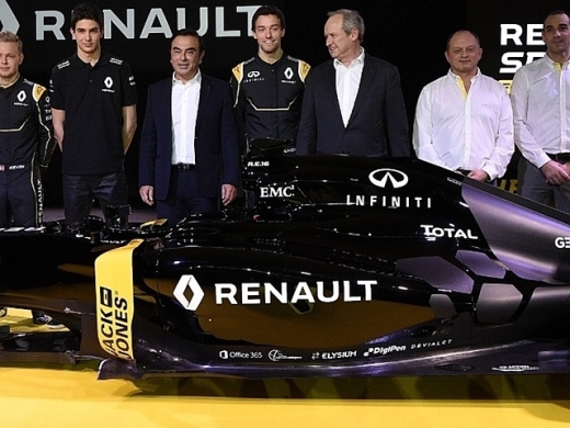 ルノー，パリで体制発表会＆「R.S.16」をお披露目