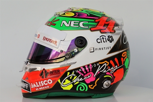 ペレス、母国レースで特別デザインのヘルメット