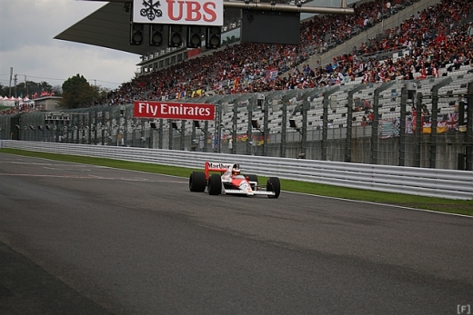 日本GP、「レジェンドF1デモンストレーションラン」で往年の走りを披露