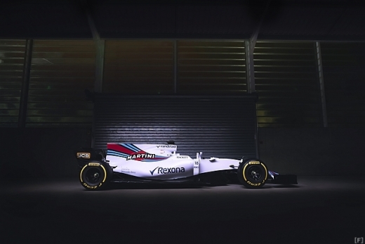 ウィリアムズ、「FW40」の実車を公開