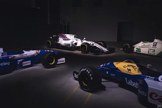 ウィリアムズ、「FW40」の実車を公開