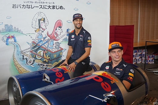 リカルド＆フェルスタッペン、都内でプロモーション