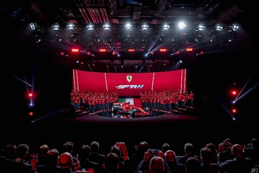 フェラーリ、ニューマシン「SF71H」発表