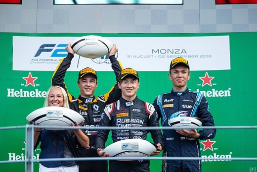 牧野任祐、F2で待望の初優勝を飾る！