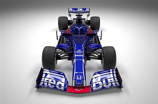 トロ・ロッソ、ニューマシン「STR14」公開