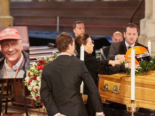 ラウダの葬儀、母国オーストリアで執り行われる