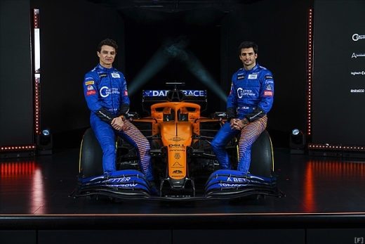 マクラーレン、ニューマシン「MCL35」公開