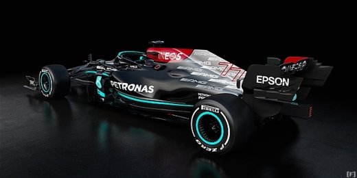 メルセデスAMG、ニューマシン「W12」公開