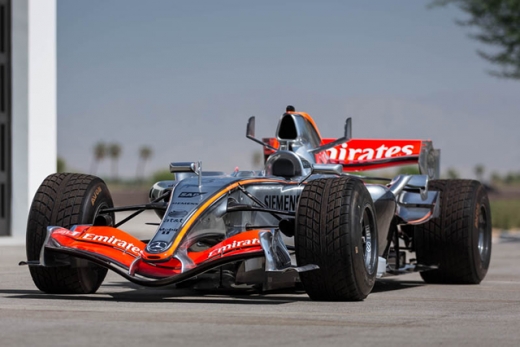 ライコネンがドライブした「MP4/21」、オークションに出品 | Formula