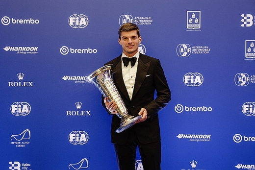 FIA、年間表彰式でチャンピオンを表彰