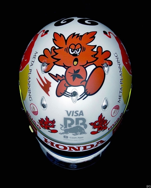 裕毅、日本GPで使用するスペシャルヘルメットを披露