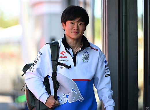 裕毅、ファンに『良いお年を！』 | Formula Web SmartPhone -F1