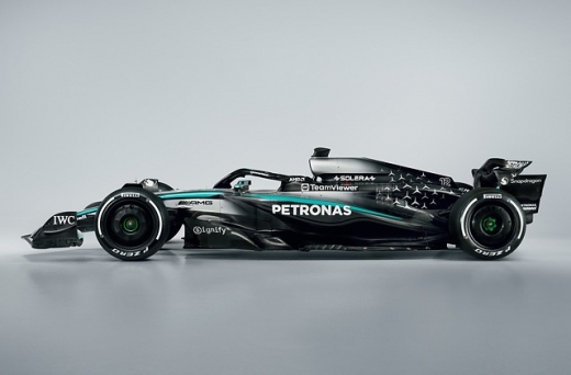 メルセデスAMG、2025年用ニューマシン「W16」公開