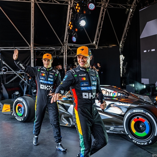 マクラーレン、イギリスGPで再び“クロームメッキ”カラーリング