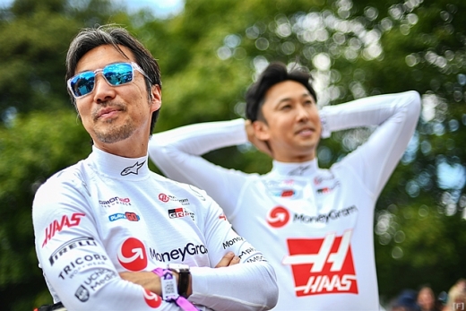 小松代表や中嶋一貴、F1マシンの走りを堪能