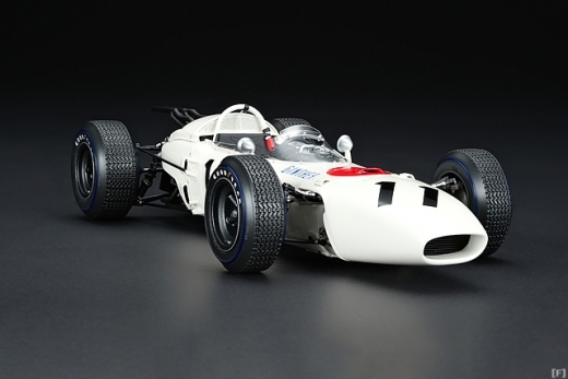 HRC、超高精細スケールモデル「RA272」発売