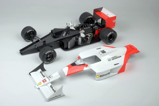 プラッツ、1/12スケール「マクラーレン MP4/4」発売へ | Formula Web