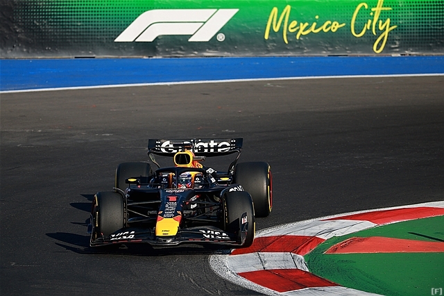フェルスタッペン、最大の問題点はロング・ランでの苦戦