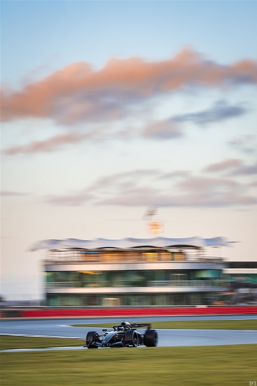 キャデラック、シルバーストーンでフィルミング・デイを実施