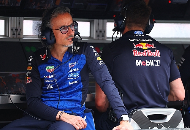 メキース代表、セカンド・カーの問題をなんとかした…