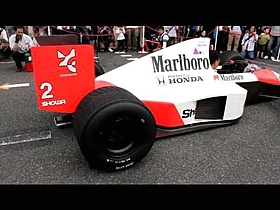 2012 MEGA WEBフェスタ マクラーレン・ホンダ MP4/5 エンジン暖気