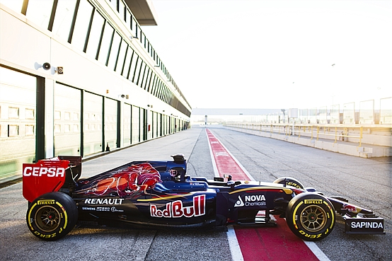 スクーデリア・トロ・ロッソ（Scuderia Toro Rosso） STR10