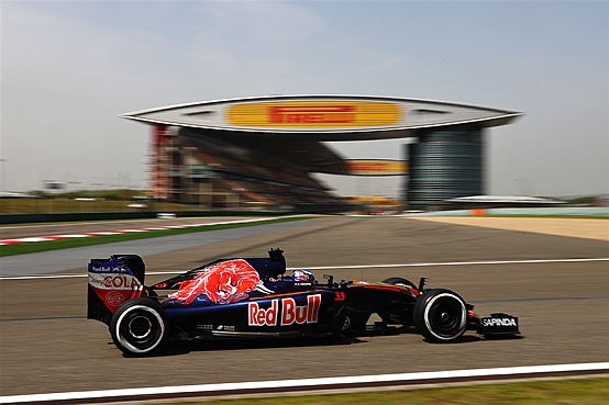 スクーデリア・トロ・ロッソ（Scuderia Toro Rosso） STR11