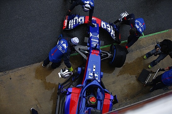 レッドブル・トロ・ロッソ・ホンダ（Red Bull Toro Rosso Honda） STR13